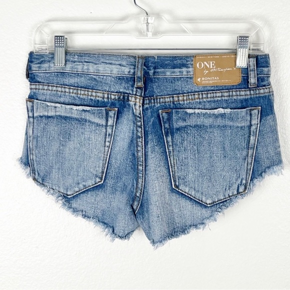 ONE By ONE TEASPOON Bonitas Low Waist Medium Rise Button Fly Jean Shorts - Picture 6 of 6